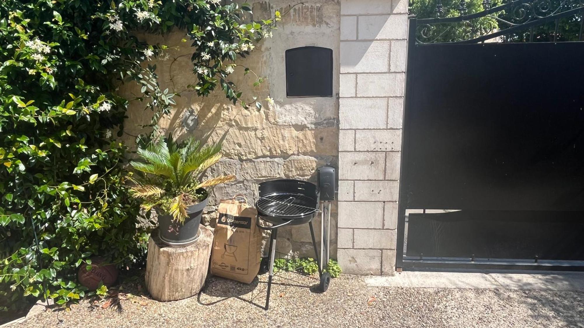 Mini Studio Et Espace Exterieur Mery-sur-Oise ภายนอก รูปภาพ