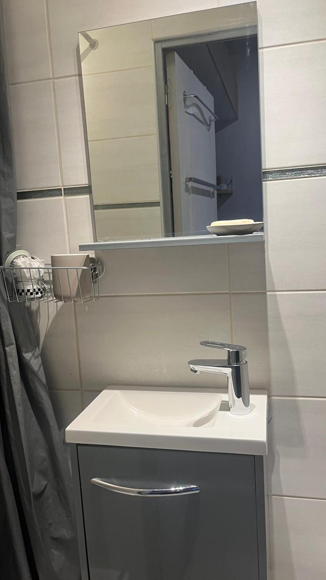 Mini Studio Et Espace Exterieur Mery-sur-Oise ภายนอก รูปภาพ